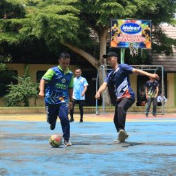 Scoring Big with Sports Club Member Coordination: A Winning Strategy for Success