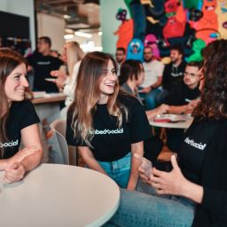 Revolutionize Your Team’s Fundraising Efforts with Cutting-Edge Software Solutions