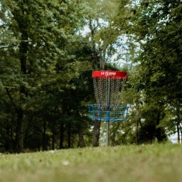 Teeing Up the Next Generation: A Comprehensive Guide to Golf Clubs for Kids Near You