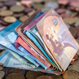 how do sports clubs collect payments