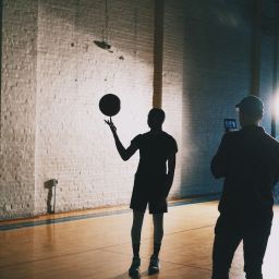 how do sports clubs recruit players