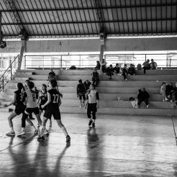 how do sports clubs track performance